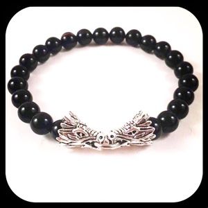 Men or women Onyx gemstones silver dragon bracelet